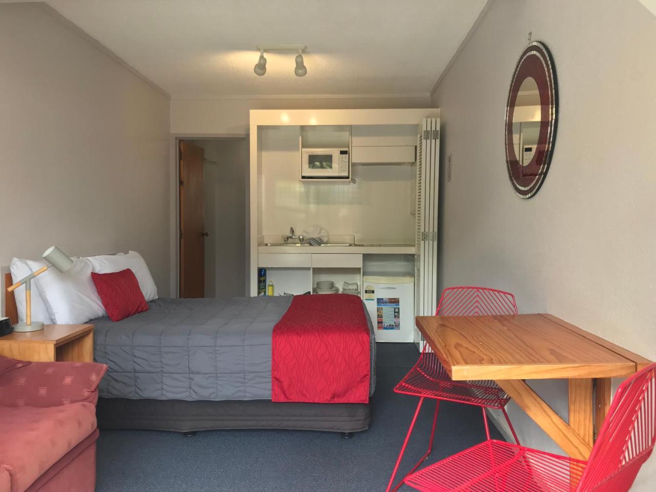 Edelweiss Motel Пейхія Номер фото